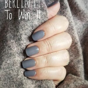 Colorstreet Berlin It to Win It